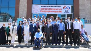 Alagöz, Besni’de 'Hayat Boyu Öğrenme Haftası' etkinlerine katıldı