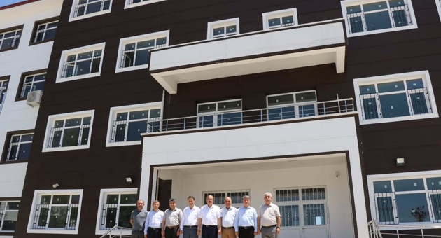 Alagöz, Samsat’ta İnşaatı Devam Eden Okulları İnceledi