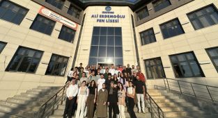 Ali Erdemoğlu Besni'de öğrencilerle bir araya geldi