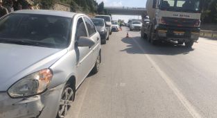 Altınşehir'de Köprüsü'nde zincirleme kaza - Videolu Haber