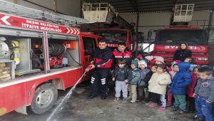 Ana Okulu Öğrencilerine İtfaiyecilik Mesleği Tanıtıldı
