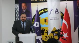Anahtar Parti'den hükümete sert soru: ‘Bu sürece sizi kim mahkûm etti?’