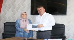 Aşcı, YKS sınavında Türkiye 1'incisi olan Şimşek'i kabul etti