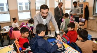 ATSO’dan Öğrencilere Kırtasiye Yardımı