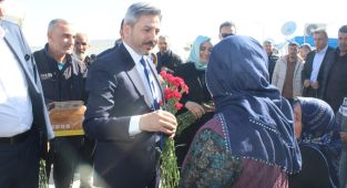 Aydın, deprem mağduru kadınları unutmadı