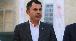 Bakan Kurum: '2025 yılında herkesi güvenli yuvaya kavuşturacağız' - Videolu Haber