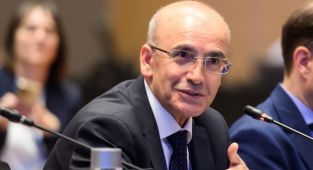 Bakan Şimşek: Cari açık 2'nin altına gerileyecek