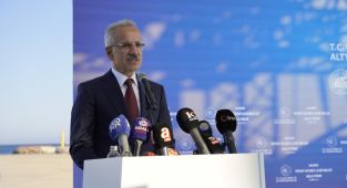 Bakan Uraloğlu Instagram hakkında: ‘Sıkıntı yok dediklerinde açılmış olacak’