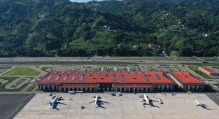 Bakan Uraloğlu Rize-Artvin Havalimanı’nın 2 yıllık istatistiklerini açıkladı
