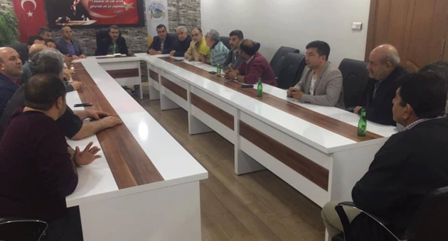 Başkan Emre, Şire Pazarı Esnafıyla Buluştu