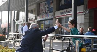 Başkan Er’e esnaf ve vatandaşlardan yoğun ilgi