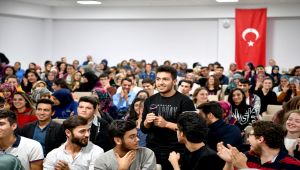 Başkan Gürkan: Okuduğumuz Kitapların Bize Yol Haritası Göstermesi Gerekir