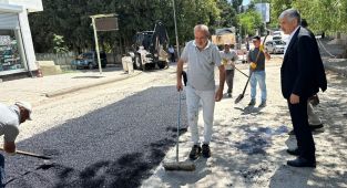 Başkan Hallaç, yol çalışmalarını yerinde inceledi
