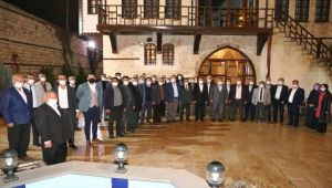 Başkan Kılınç, AK Parti Merkez İlçe yönetimiyle bir araya geldi