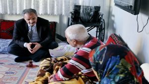 Başkan Kılınç, Engelli Vatandaşı Ziyaret Edip İsteğini Gerçekleştirdi