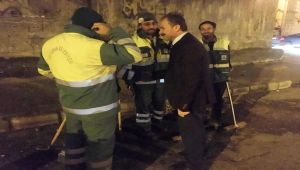 Başkan Kılınç'tan, Temizlik Personeline Sahada Ziyaret