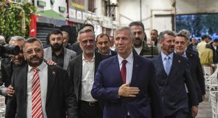 Başkan Mansur Yavaş toptancı esnafı ile bir araya geldi
