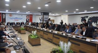 Başkan Sadıkoğlu, sorunları aktarıp destek talebinde bulundu