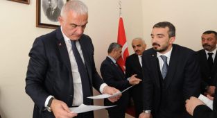 Başkan Torunoğlu, Bakan Ersoy'dan Adıyaman'ın turizm ihtiyaçları için destek istedi