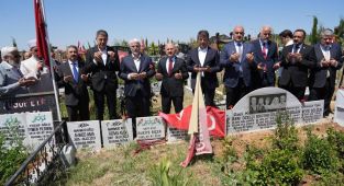 Başkan Tutdere, protokolle birlikte bayram ziyaretlerinde bulundu - Videolu Haber