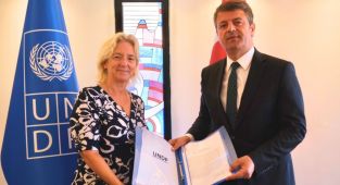 Başkan Tutdere ve UNDP temsilcisi Vinton'dan Adıyaman için önemli görüşme