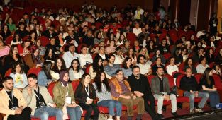 Başkent gençlik meclisinden “Ah tiyatro vah tiyatro” oyunu