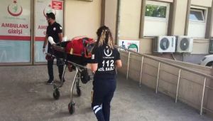 Belediye Başkanın makam aracı ile otomobil çarpıştı:1 yaralı
