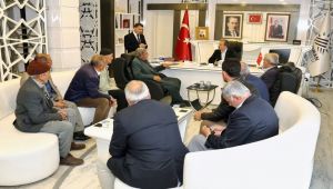 Belediye Başkanlığı Makamının Kapısı Vatandaşa Sonuna Kadar Açık