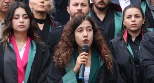 Belediye yetkilileri ve ilişikli kamu görevlileri de yargılansın - Videolu Haber