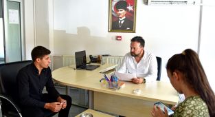 Belediyeden YKS öğrencilerine tercih danışmanlığı desteği verildi
