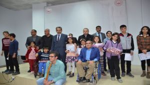 Besni’de Engelsiz Farkındalık Etkinliği Düzenlendi