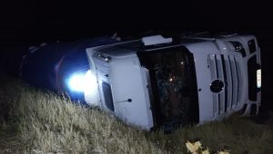 Besni’de iki ayrı kazada 3 kişi yaralandı
