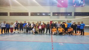 Besni’de Öğretmenler Günü Voleybol Turnuvası Sona Erdi