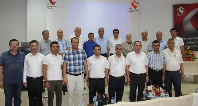 Besni'de, Tarım Müdürlüğü Taşra Teşkilatı Aylık Toplantısı Yapıldı