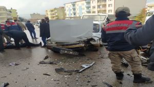 Besni’de trafik kazası: 2 yaralı