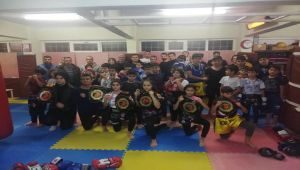 Besni Do-Kan Spor Kulübünden İlçe Kaymakamı İmamoğlu’na Plaket