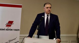 Besni Eğitim Vakfı Genel Kurulu yapıldı: Şaban Çağıran yeniden başkan seçildi