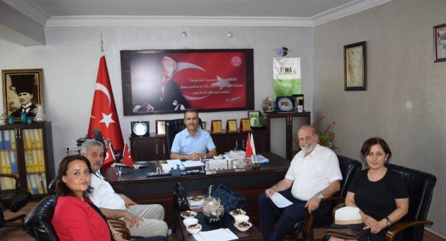 Besni Eğitim Vakfından, Demirel’e Ziyaret