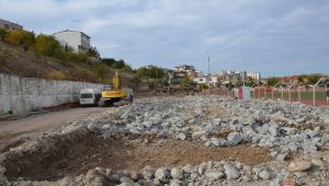 Besni Şehir Stadyumunda yenileme çalışması devam ediyor