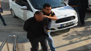 Boş Arazide Vurulmuş Olarak Bulunan Kadınlar, İntihar Etmiş