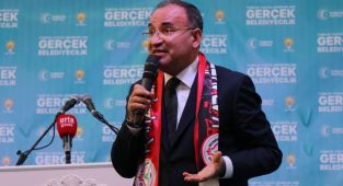 Bozdağ: ‘TBMM Erdoğan'a yeniden adaylık kapısını açabilir’