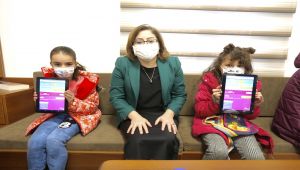 Büyükşehir, salgın sürecinde hiçbir öğrenciyi eğitimsiz bırakmayacak