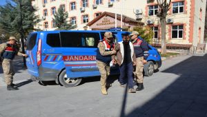 Çaldıkları Kabloyu Yakarken Yakalanan 3 Şüpheli Tutuklandı