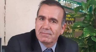 Canbek: ‘Belediyelerde gazetecileri çöpe göndermek ahlaki değil’