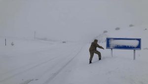 Çelikhan’da 9 köy yolu ulaşıma açıldı