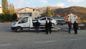 Çelikhan’da traktör ile otomobil çarpıştı: 1 yaralı