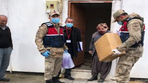 Çelikhan’da Vefa Ekibi Yaşlıların Hizmetinde