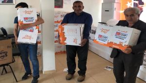 CHP'den İhtiyaç Sahiplerine Maske Ve Gıda Yardımı