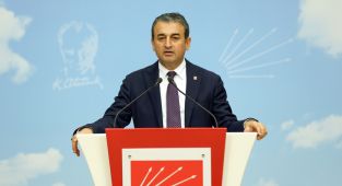 CHP'li Bulut: Medyada baskının yaşandığı karanlık bir dönemden geçmekteyiz