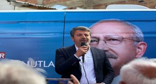 CHP'li heyet, Çelikhan'da vatandaşlarla bir araya geldi